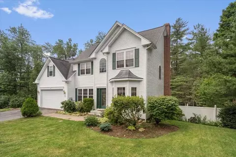 Exterior - 160 Brookside Dr, Gardner, MA 01440 photo 2 of 9