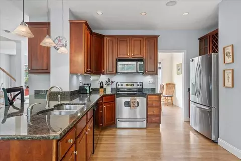 Kitchen - 160 Brookside Dr, Gardner, MA 01440 photo 4 of 4