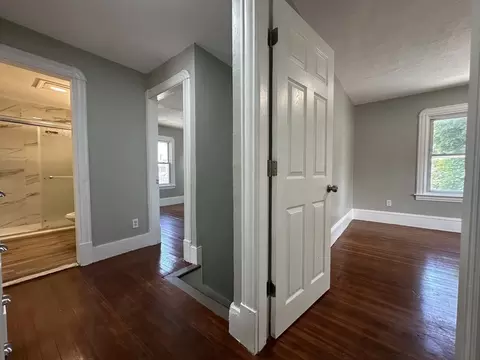 4 Langdon, Springfield, MA 01104 photo 15