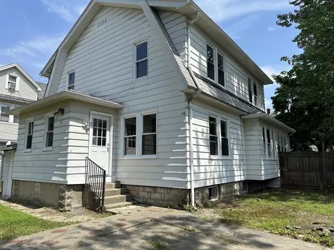 4 Langdon, Springfield, MA 01104 photo 4