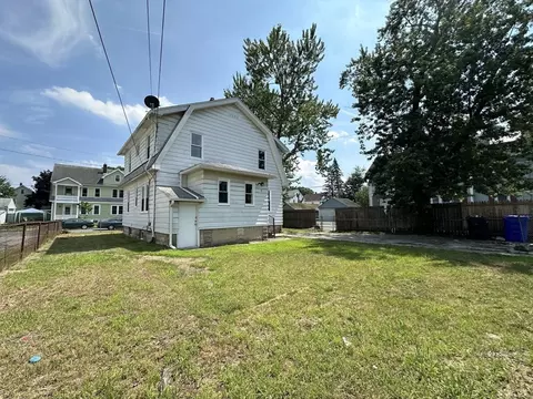 4 Langdon, Springfield, MA 01104 photo 6