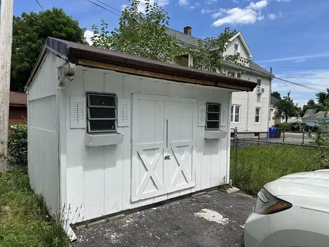 4 Langdon, Springfield, MA 01104 photo 33