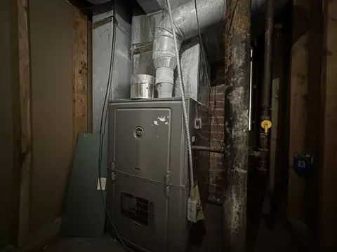 4 Langdon, Springfield, MA 01104 photo 32