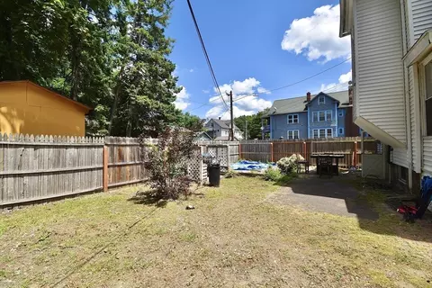 98 Alderman St, Springfield, MA 01108 photo 19