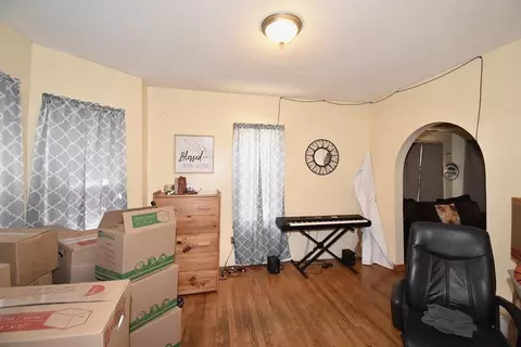 98 Alderman St, Springfield, MA 01108 photo 6