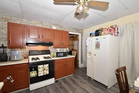 98 Alderman St, Springfield, MA 01108 photo 7