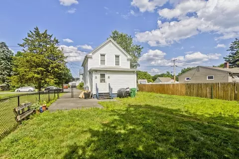 39 Dewey St, Chicopee, MA 01020 photo 28