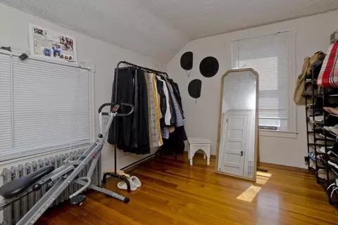 39 Dewey St, Chicopee, MA 01020 photo 22
