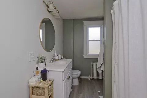 39 Dewey St, Chicopee, MA 01020 photo 16