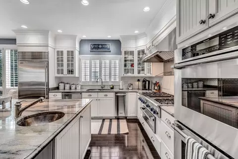 17 Cross St, Mashpee, MA 02649 photo 6