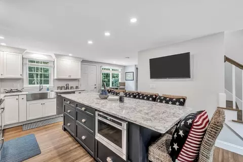 75 The Hunt Cir, Mashpee, MA 02649 photo 13