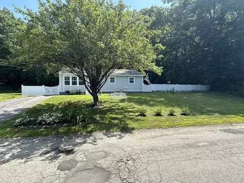 18 Fairview Ave, Ashburnham, MA 01430 photo 5