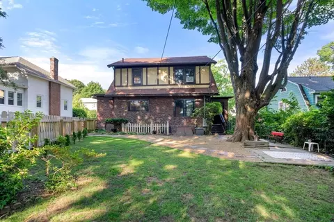Exterior - 17 Commodore Rd, Worcester, MA 01602 photo 4 of 5