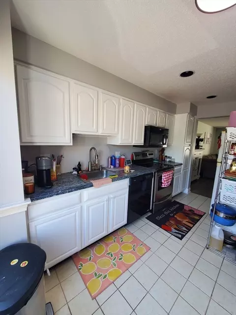 37 Constitution Ln #58, Danvers, MA 01923 photo 16