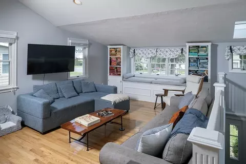 42 Kimball Beach Rd, Hingham, MA 02043 photo 3
