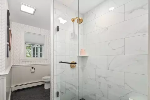28 Crowes Ln, Hingham, MA 02043 photo 17