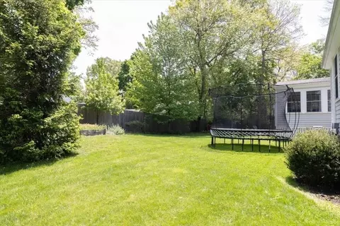 28 Crowes Ln, Hingham, MA 02043 photo 33