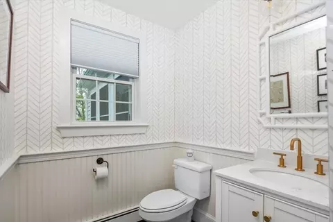 28 Crowes Ln, Hingham, MA 02043 photo 18
