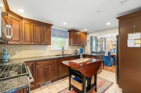 86 Liberty St #3, Danvers, MA 01923 photo 9