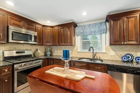 86 Liberty St #3, Danvers, MA 01923 photo 10