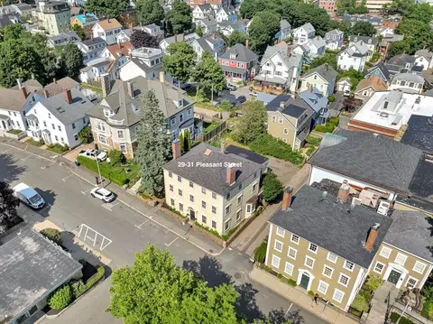 View/Area - 29-31 Pleasant St, Gloucester, MA 01930 photo 2 of 8