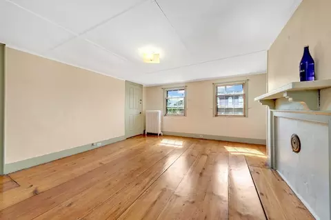 Bedroom - 29-31 Pleasant St, Gloucester, MA 01930 photo 3 of 3