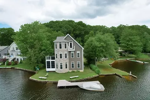 45 Lake Ave, Spencer, MA 01562