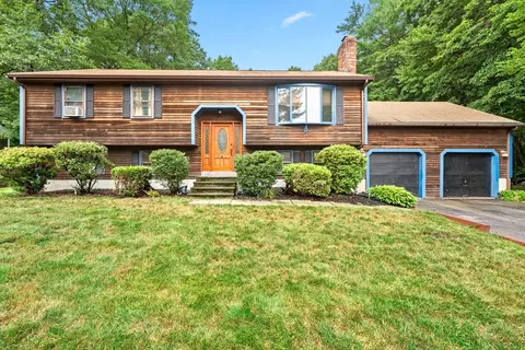 35 Marlise Dr, Attleboro, MA 02703