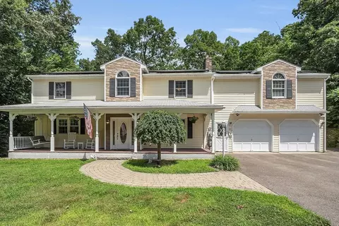 97 Eastern Ave, Leominster, MA 01453