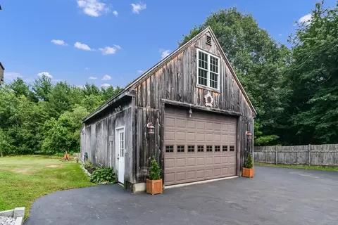 71 E Charlton Rd, Spencer, MA 01562 photo 4