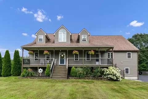 71 E Charlton Rd, Spencer, MA 01562 photo 2