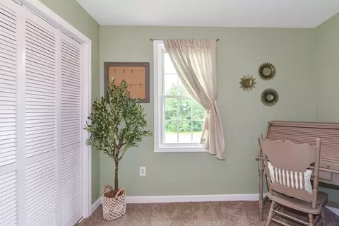71 E Charlton Rd, Spencer, MA 01562 photo 20