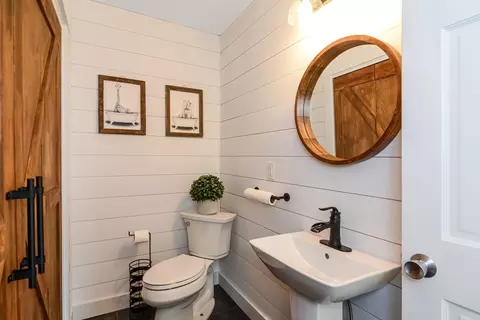 71 E Charlton Rd, Spencer, MA 01562 photo 11