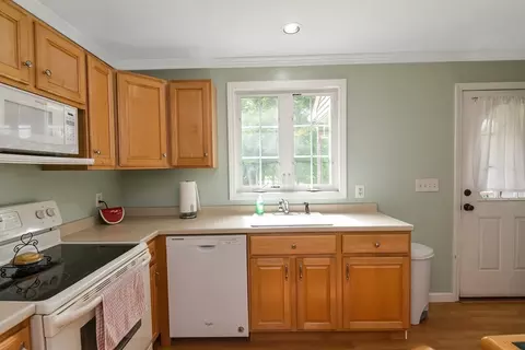 71 E Charlton Rd, Spencer, MA 01562 photo 33