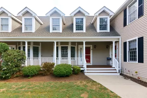 28 Bellwood Cir #28D, Bellingham, MA 02019