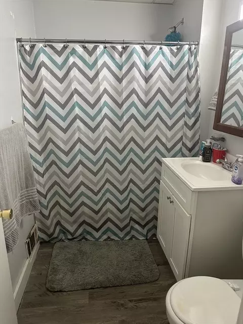 371-373 E Columbus Ave, Springfield, MA 01105 photo 8