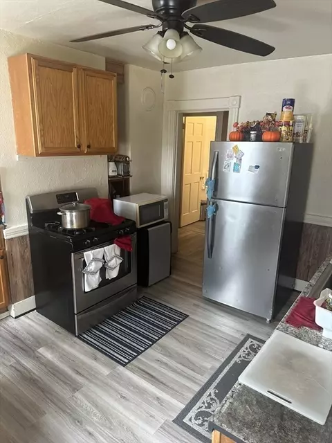 371-373 E Columbus Ave, Springfield, MA 01105 photo 12