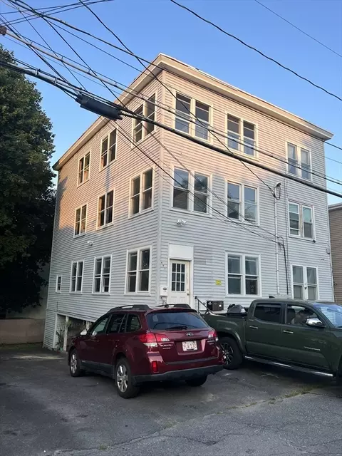 119 Madison St, Fitchburg, MA 01420