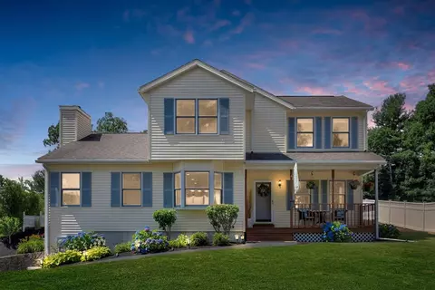 6 Roosevelt Rd, Wakefield, MA 01880