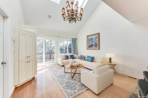 28 Margeson Row #28, Plymouth, MA 02360