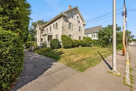 19 Harrison St, Taunton, MA 02780