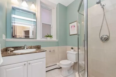 95 Centre St #1, Brookline, MA 02445 photo 17