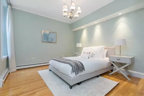 95 Centre St #1, Brookline, MA 02445 photo 15