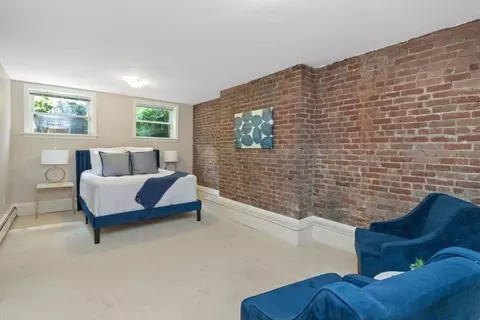 95 Centre St #1, Brookline, MA 02445 photo 21