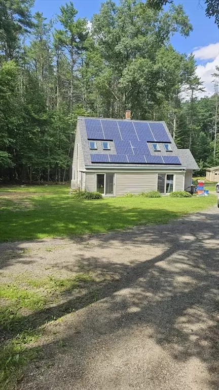 325 Montague St, Shutesbury, MA 01072