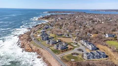 163 Atlantic Rd #11, Gloucester, MA 01930