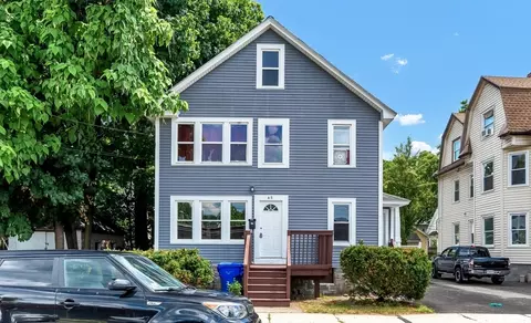 65 Hollywood St, Springfield, MA 01108