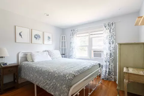 Bedroom - 9 Crescent Rd, Hamilton, MA 01982 photo 3 of 3