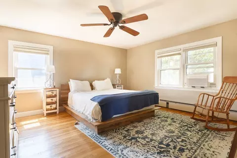 Bedroom - 9 Crescent Rd, Hamilton, MA 01982 photo 1 of 3
