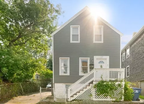 1279 Pleasant St, New Bedford, MA 02740